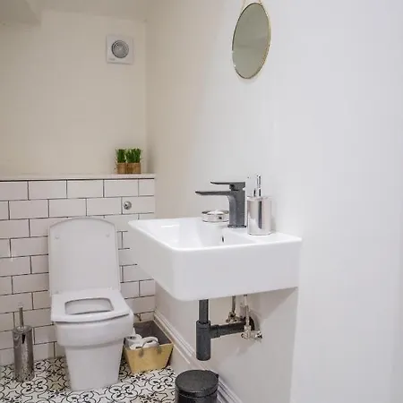 Bv Classic 3 Bedrooms At Cliff Oak Leeds Perfect For Contractors Appartement