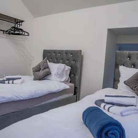 Appartement Bv Classic 3 Bedrooms At Cliff Oak Leeds Perfect For Contractors